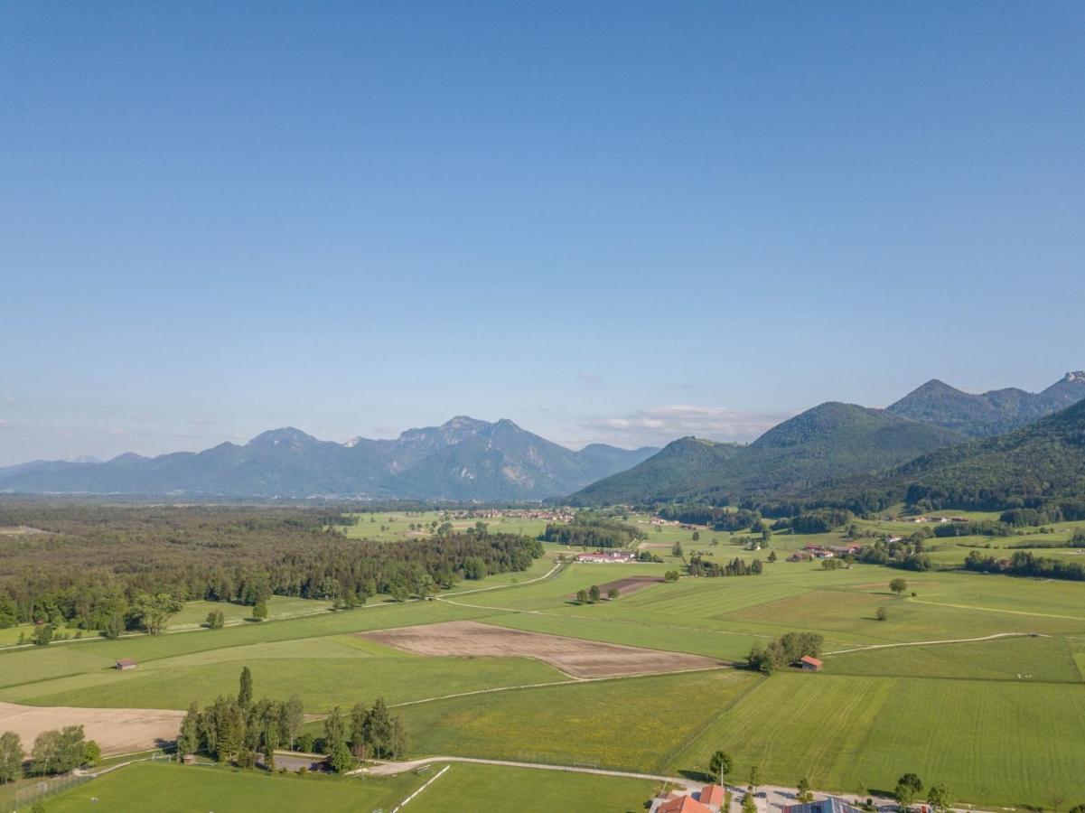 Zwischen Chiemsee Und Bergen Ug بيرناو ام شيمسي المظهر الخارجي الصورة