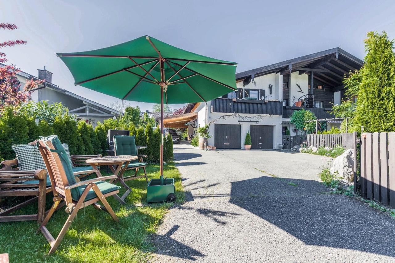 Zwischen Chiemsee Und Bergen Ug بيرناو ام شيمسي المظهر الخارجي الصورة